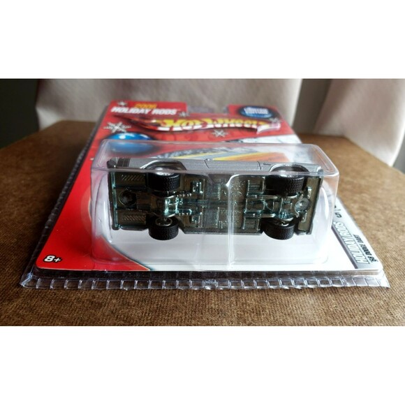 Hot Wheels '68 DODGE DART Silver 5/5 2006 HOLIDAY RODS 1:64 LTD. ED. REAL RIDERS - Picture 12 of 16